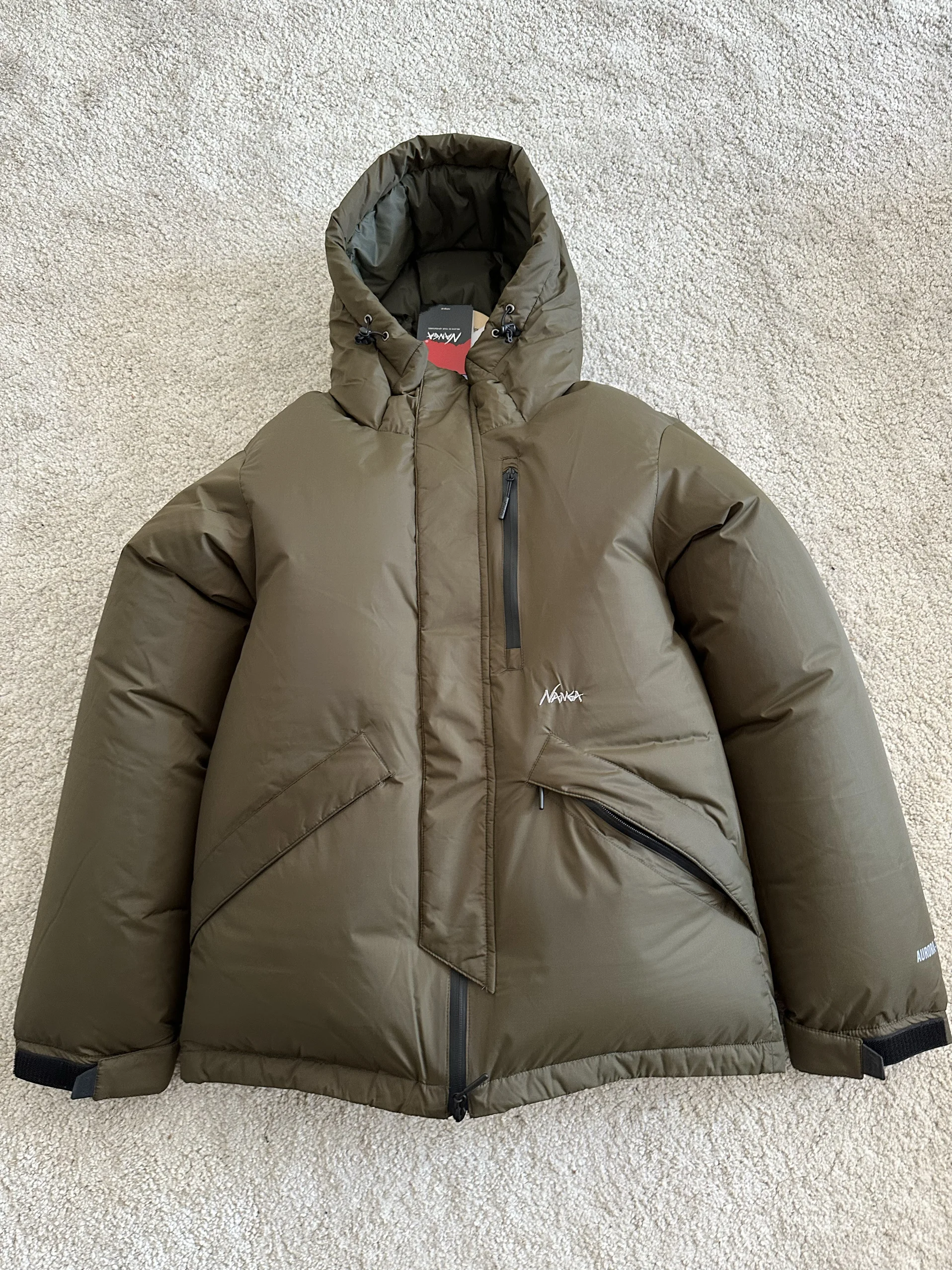 NANGA JOURNAL STANDARD Aurora waterproof hooded down jacket