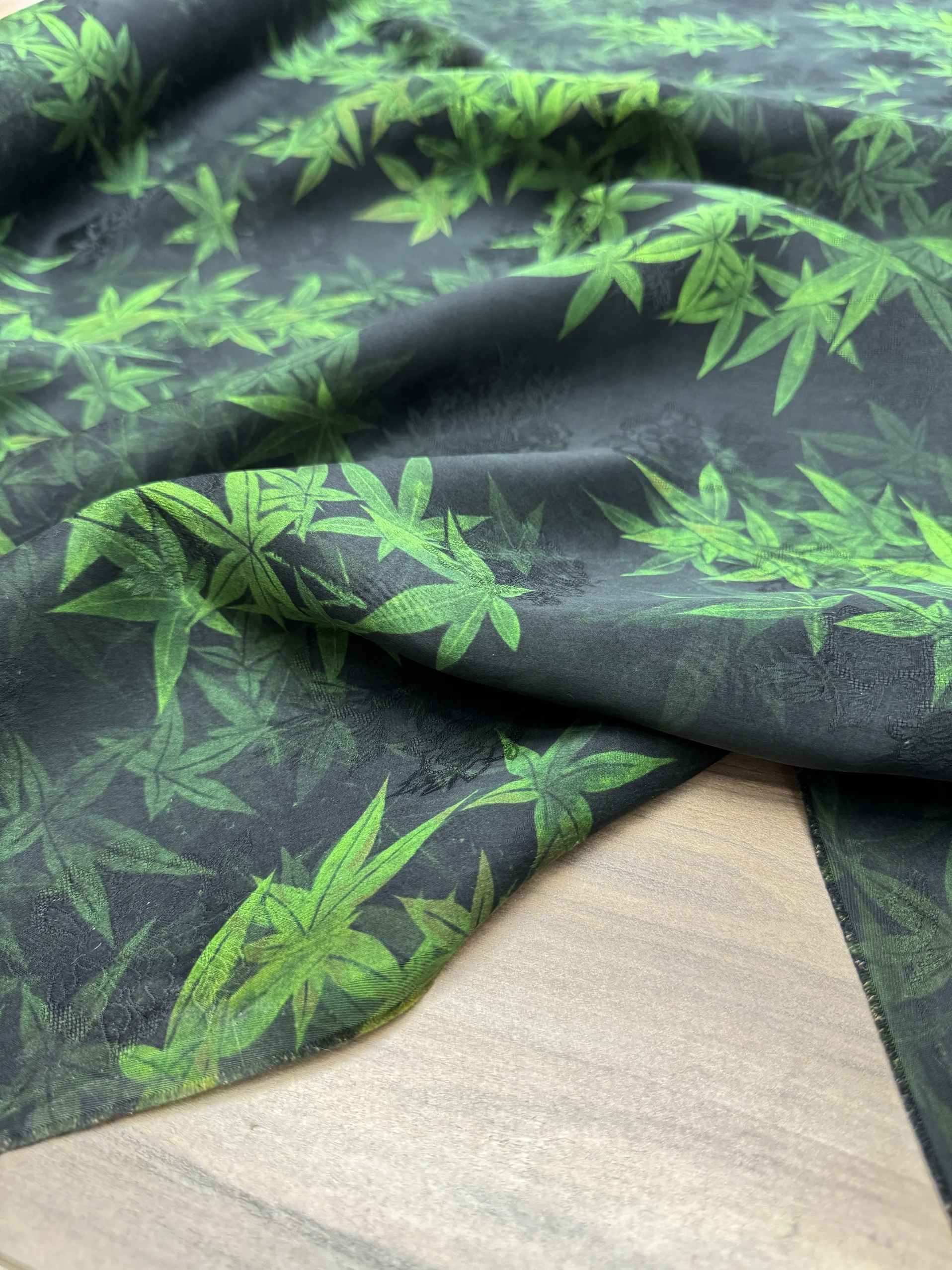 Black Background Green Bamboo Transparent Flower Rose Fragrant Cloud Yarn Silk Fabric High-End Dress Cheongsam Pure Silk Fabric