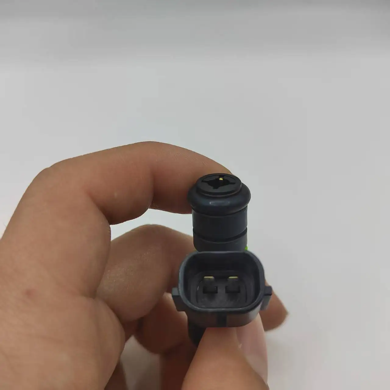 1pc-4pcs  OEM 16600 Original For  Versa- Tiida- MARCH III (K12) HR16DE 1.6L Fuel InjectorsED000 16600-ED000 FBY1160