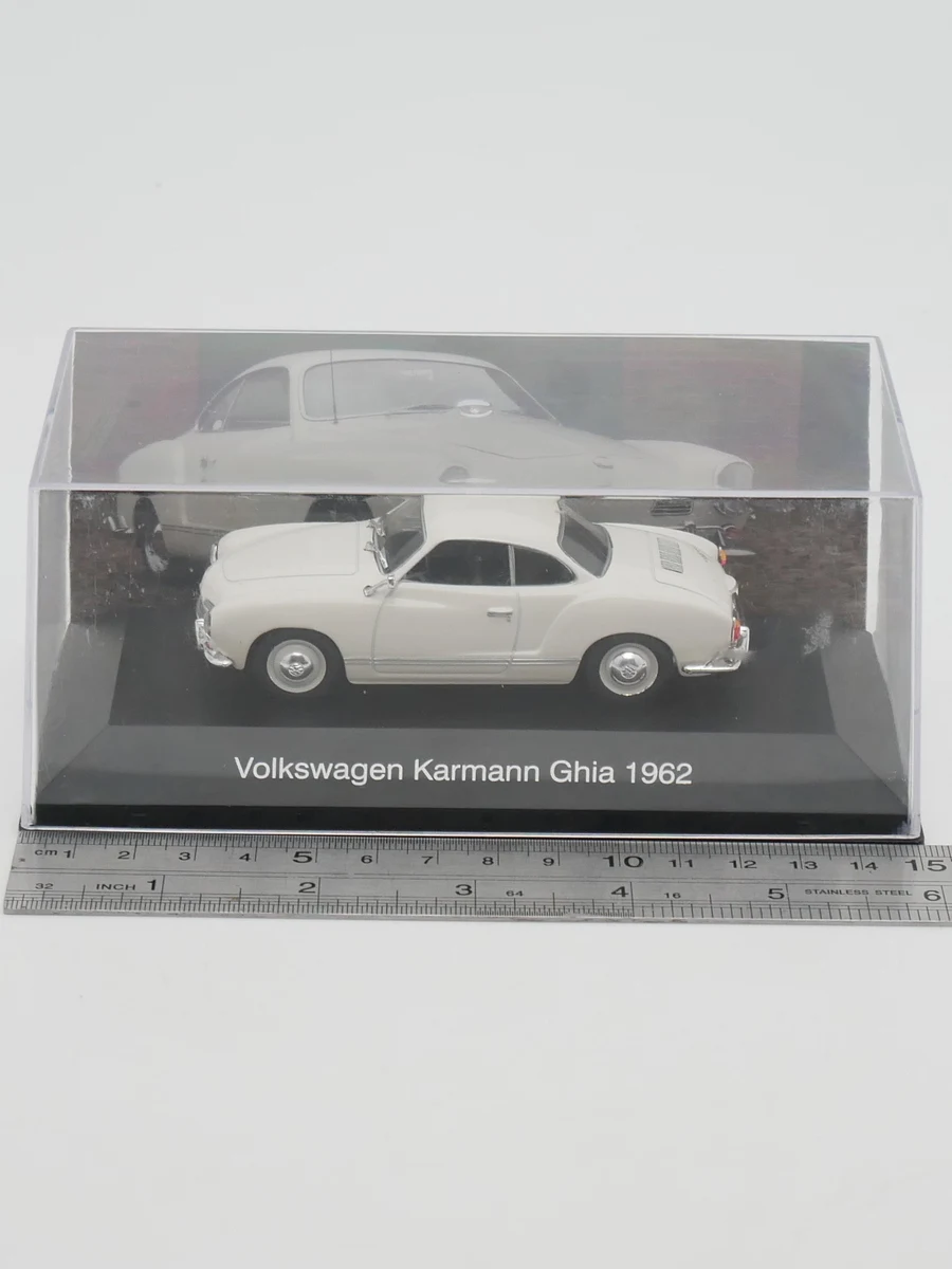 

Diecast Ixo 1:43 Scale VW Karmann Ghia 1962 Alloy Car Model Collectible Toy Gift Souvenir Display Ornament