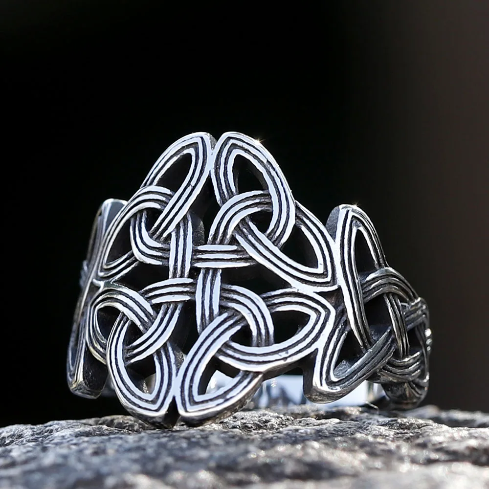 2023 New fashion Vintage Celtic Knot Totem Ring Nordic Mythology Viking Warrior Men\'s Ring Domineering Fashion jewelry for gift