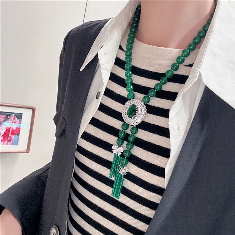 2024 New women's  Green Agate Sweater Pendant Necklace