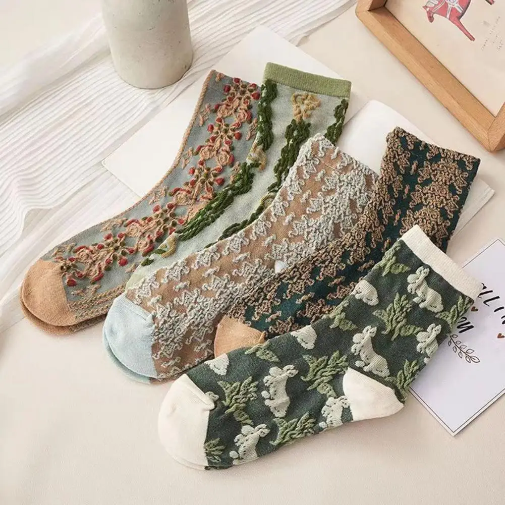 Flower Pattern Socks Cozy Winter Socks Embossed 3d Flower Rabbit Pattern Soft Warm Mid-tube Women's Socks with Anti-slip