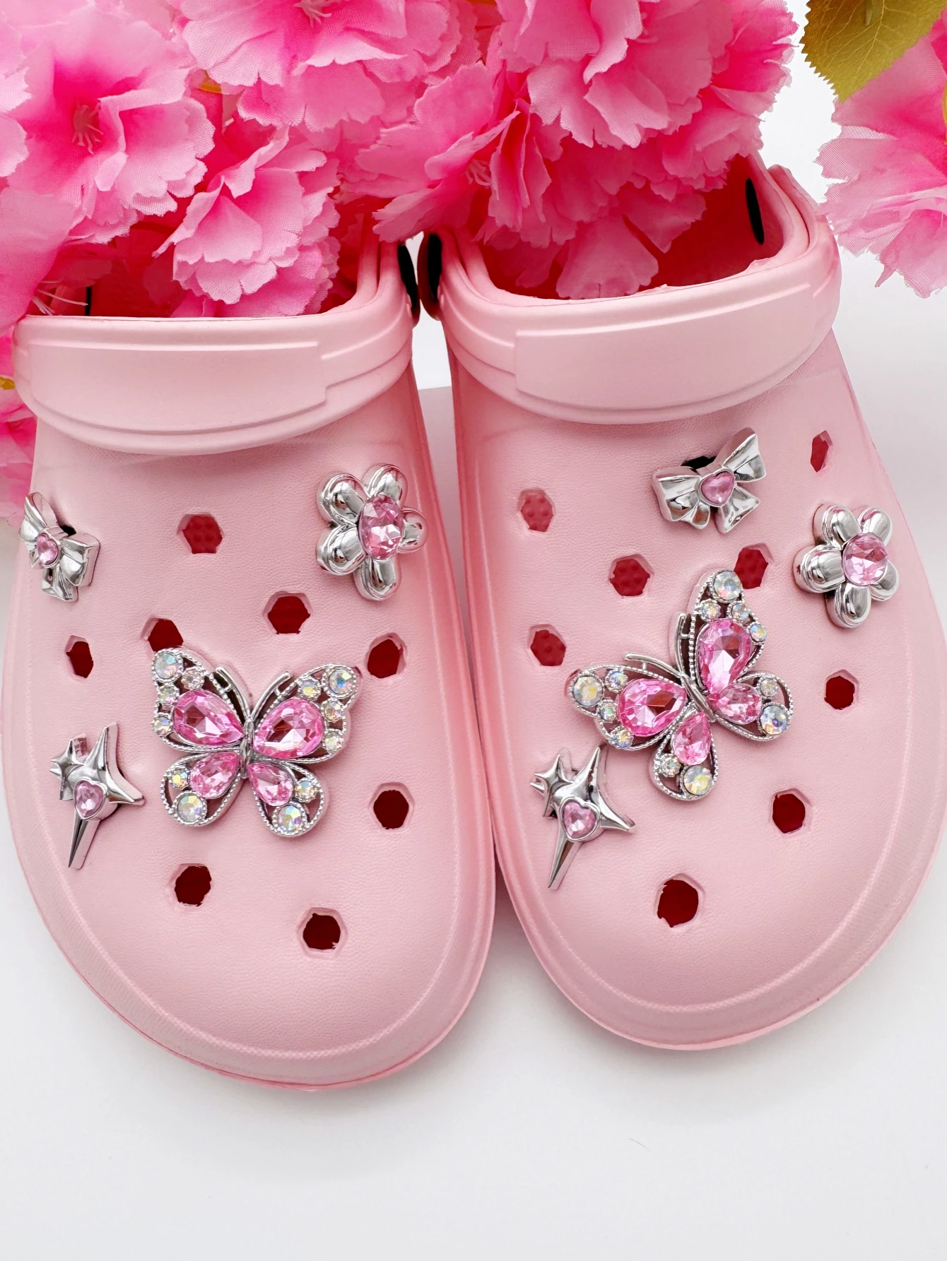 

8 fashionable pink butterfly flower star bow shoe buckle DIY decorations, suitable for shoes with holes and sandals
