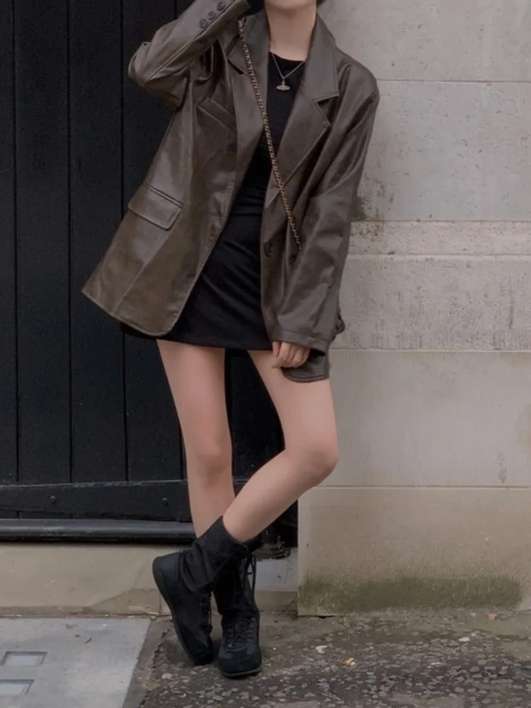 Elegante Giacca in Ecopelle Marrone Autunno Inverno, Cappotto Retrò Americano alla Moda per Donna, Vestibilità Regolare, Stile Urbano