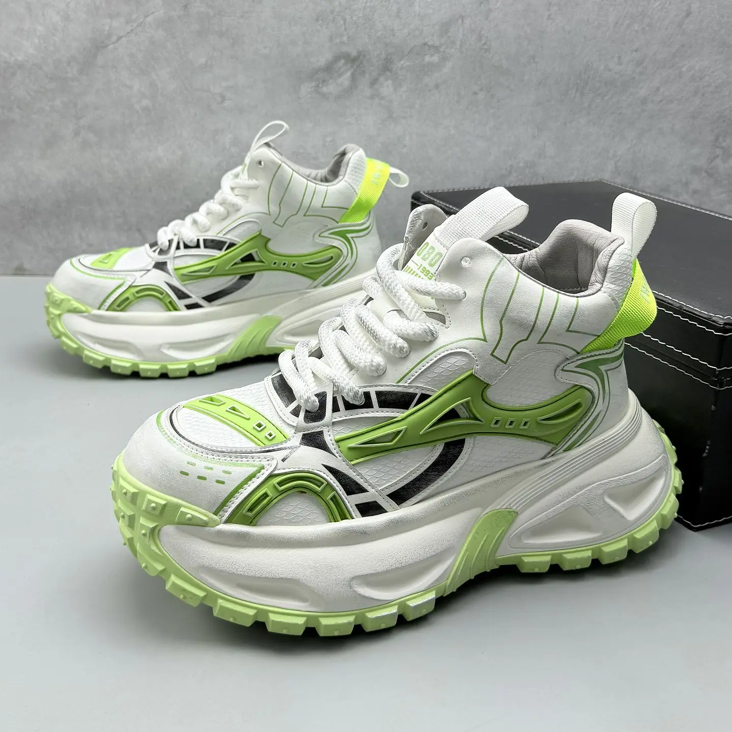 Men's High‑top Casual Sneakers, Runing Walking Shoes, Thick Wear‑resistant Sole, Ideal for Outdoor, Sports & Daily Casual Wear