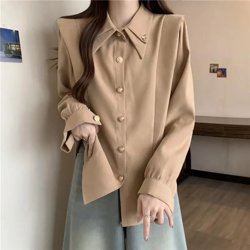 French Retro Long Sleeved Shirt for Women in Autumn Winter Light Mature Style Shirt Chic and Chubby MM Slimming Temperament Top