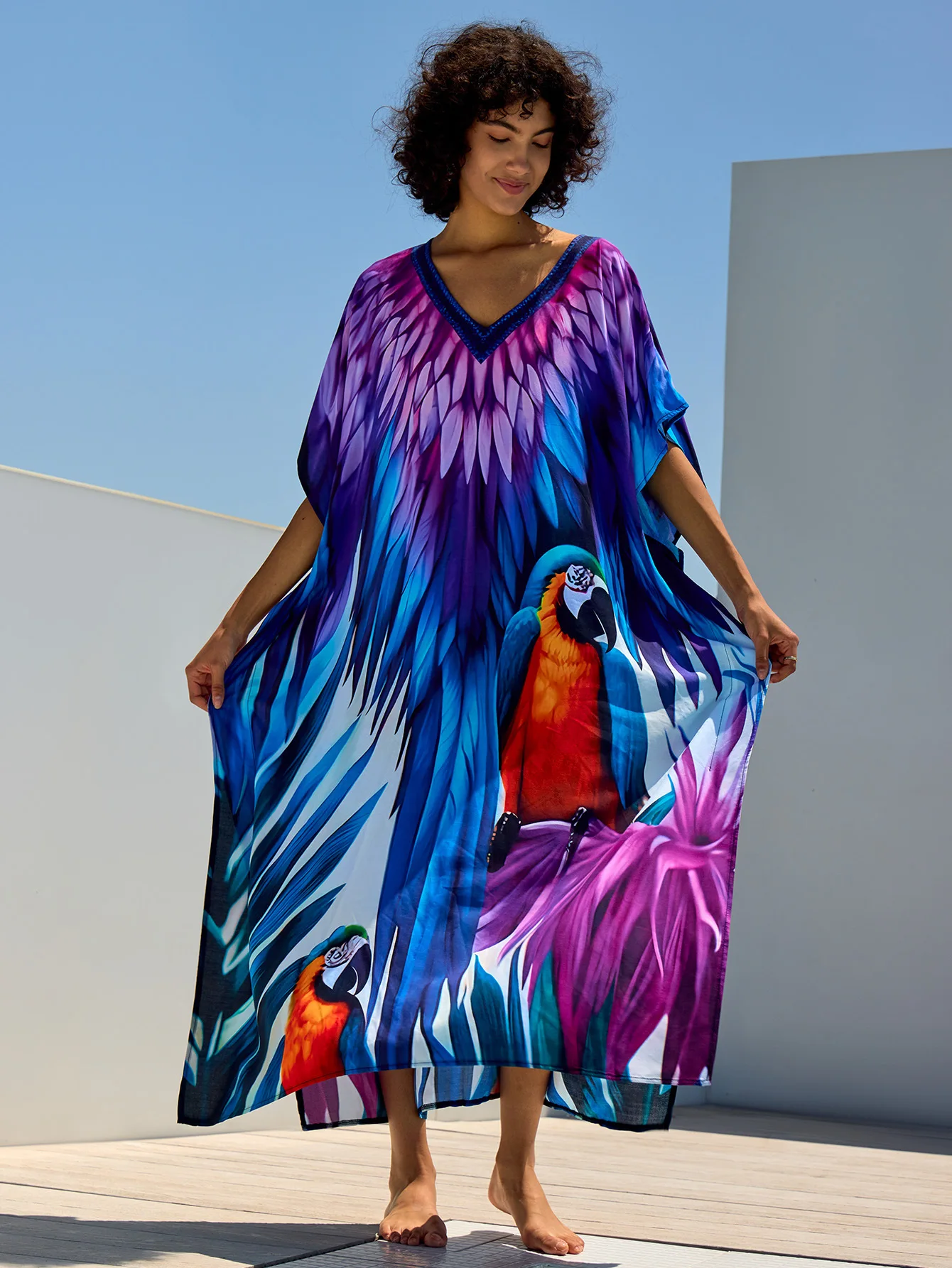 Robe de plage maxi imprimée perroquet pour femmes, kaftans, cover-up pour les maillots de bain, vêtements de vacances d'été, approvisionnement d'usine