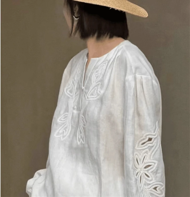 Camicia a maniche lunghe ricamata a maniche lunghe Wind, camicia da donna fresca e rilassata, la bella piccola camicia popolare di quest'anno