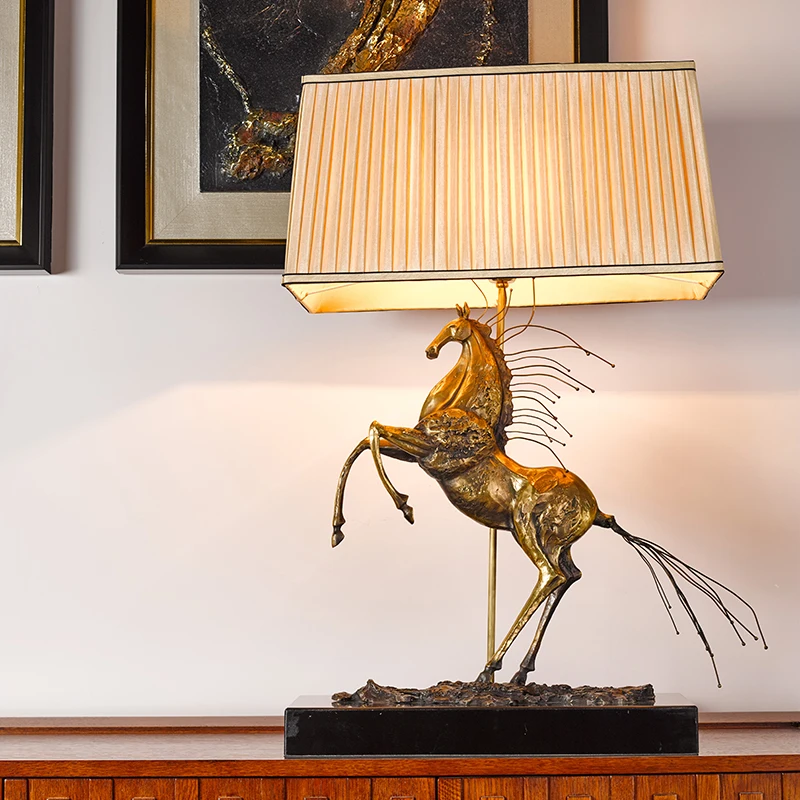 SANLOREN Modern home decorative table desk elegant horse design table lamp reading room lamp lampara de mesa de lectura