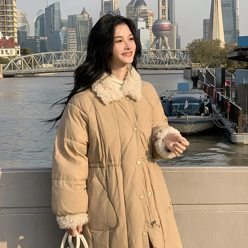 Lamb Wool Splicing Medium Long Style 2024 New Down Cotton Jacket with Waist Cinched Winter Coat for Women