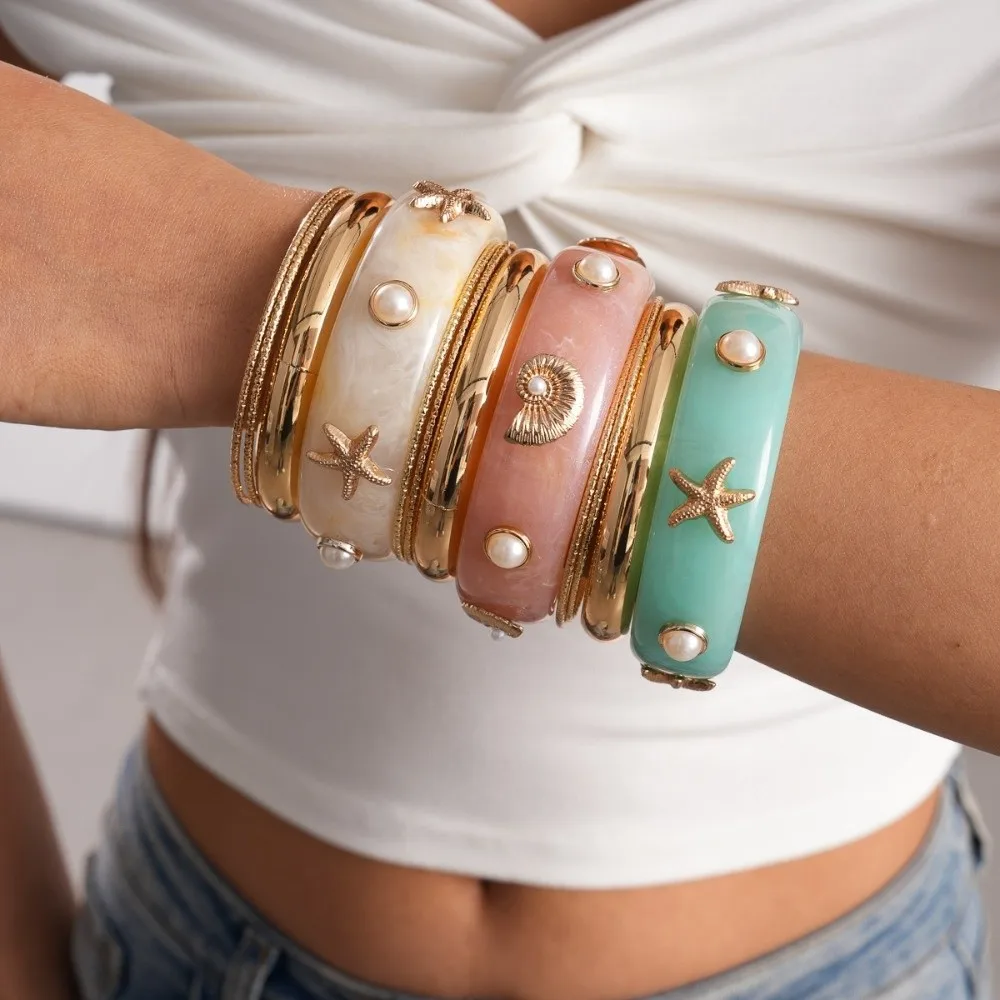 4Pcs Conch Shell Pearl Resin Starfish Bracelets Set Handicraft Bangle on Hand Starfish Bangle Kit Ethnic Vacation Style