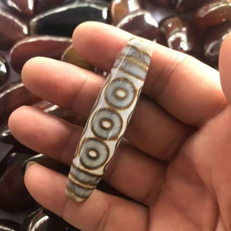 

Tibetan Five-eye Nine-eye Dzi Beads Pulp Weathering Pattern DIY Accessories Pendant