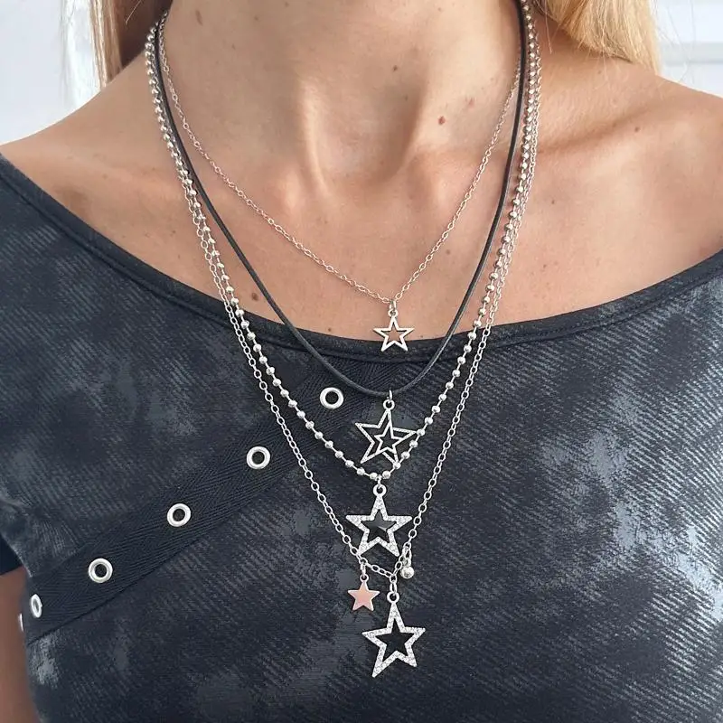 Modische Metall-Sternanhänger-Halskette für Frauen, Punk Hip Hop Silberfarben, mehrschichtige Pentagramm-Quasten-Halskette, Y2K-Schmuckgeschenk – Detail 5