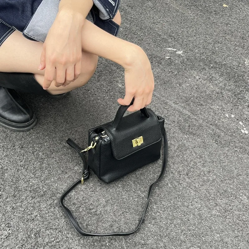 Krean Shoulder Crossbody Bags for Women Litchi Grain Leather Top-handle Bags Casual Commuting Ladies Mini Purses and Handbags
