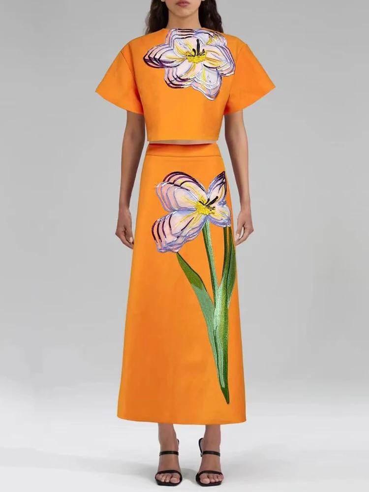 

Короткая рубашка с круглым вырезом и цветочной вышивкой, комплект из двух предметов, летняя женская одежда 2024, модный комплект с юбкой А-силуэта