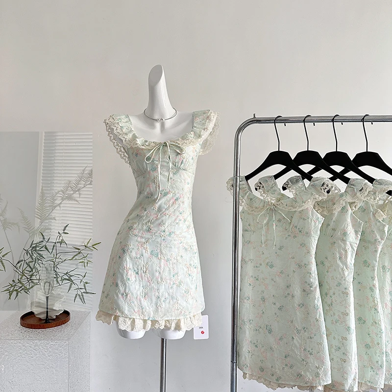 

Summer Floral Camis Dress Korean Sweet Square Neck Flying Sleeve A Line Dress Harajuku Kawaii Sleeveless Lace Patchwork Vestidos