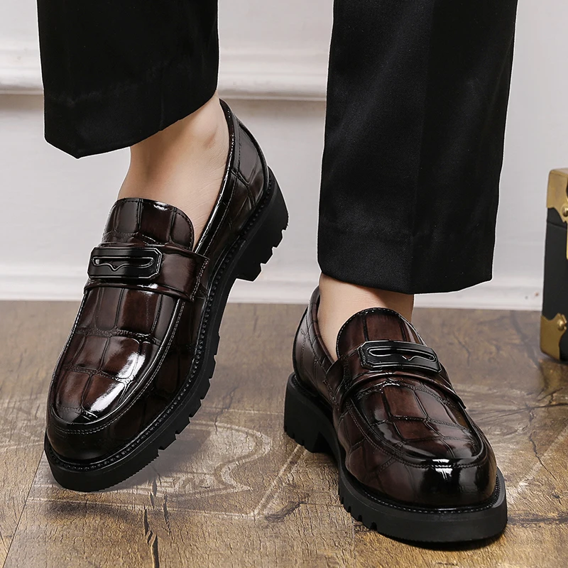 Men's Thick Soled Leather Shoes Minimalist Design Style Daily Outdoor Leisure Business Party Height Increasing Shoes Zapatillas