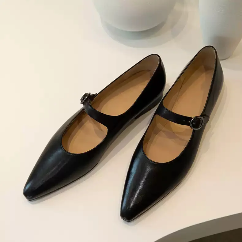 Women's Black Pointed Toe Mary Jane Flats Elegant Single Buckle Strap Soft Leather Low Heel Shoes Vintage Minimalist Footwear