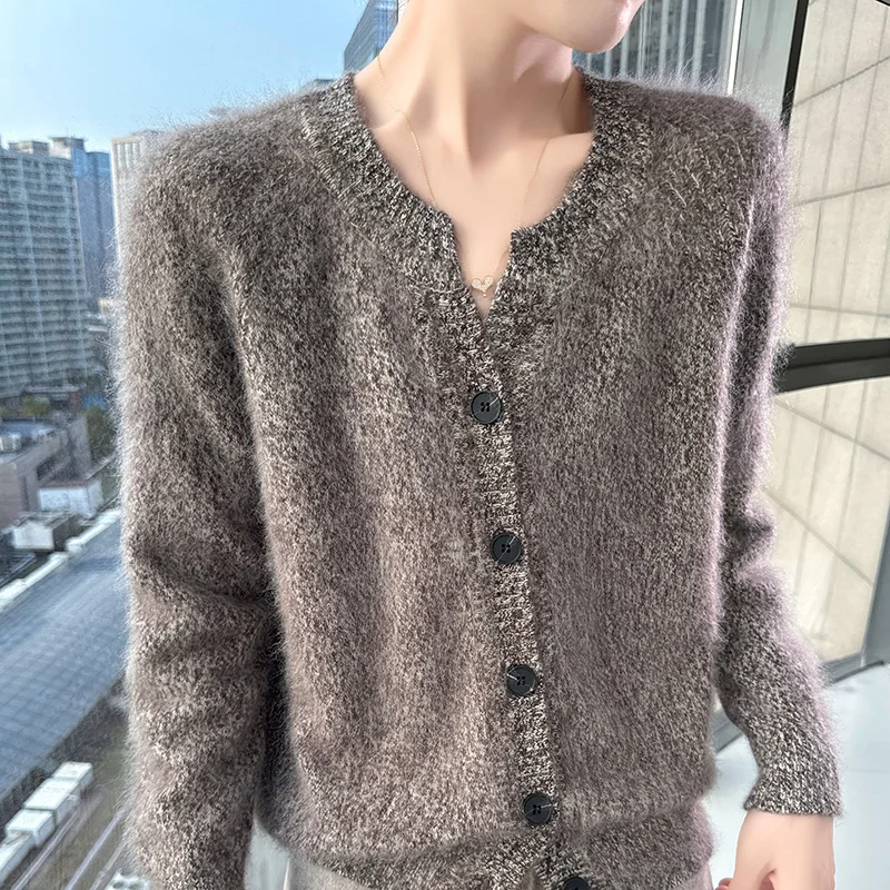 

Новый бархатный вязаный кардиган из норки с цветочной пряжей и круглым вырезом осенью и зимой, свободный и утолщенный женский свитер, вязаное пальто