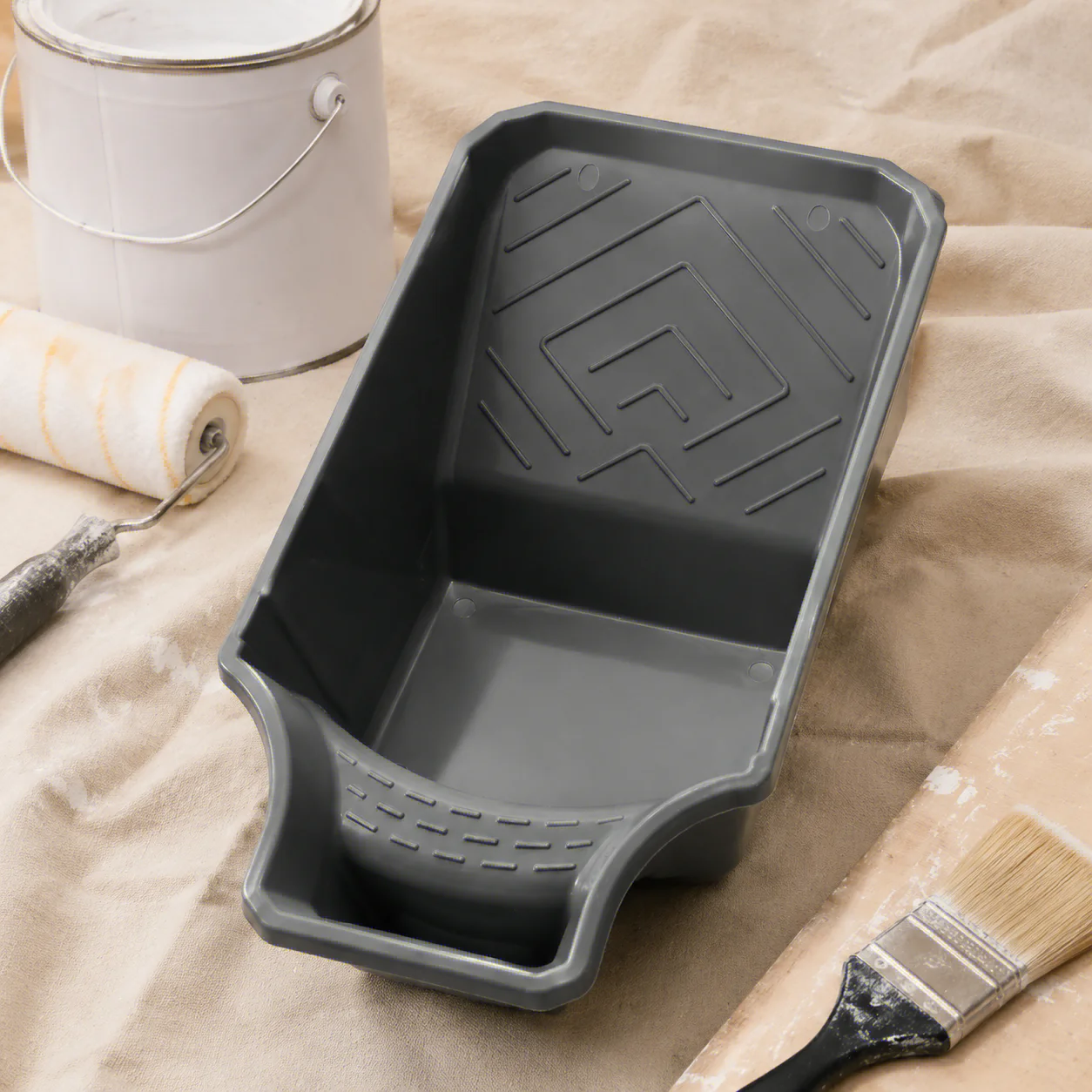 4-Inch Handheld Paint Cup with Roller Frame Durable PP Material Large Capacity Easy Matching for Brushes & Rollers Gray