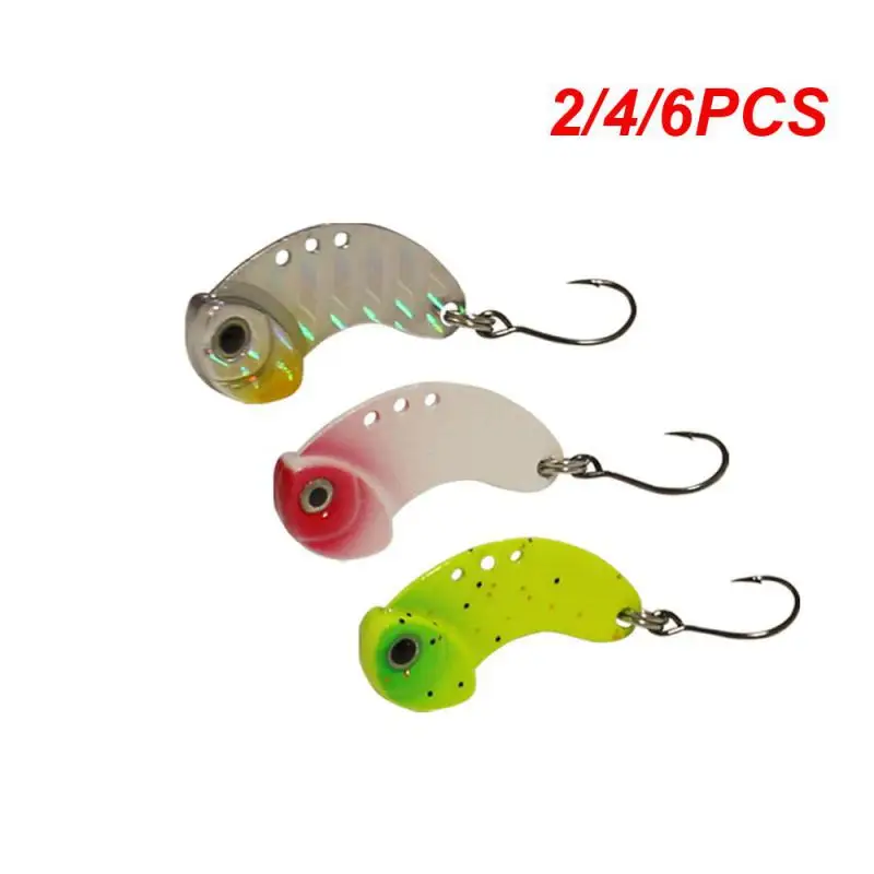 2/4/6PCS Metal Bait 3d Fisheye Simulated Dogo With Single Hook 2.5 Cm Bait Strong Fish Luring