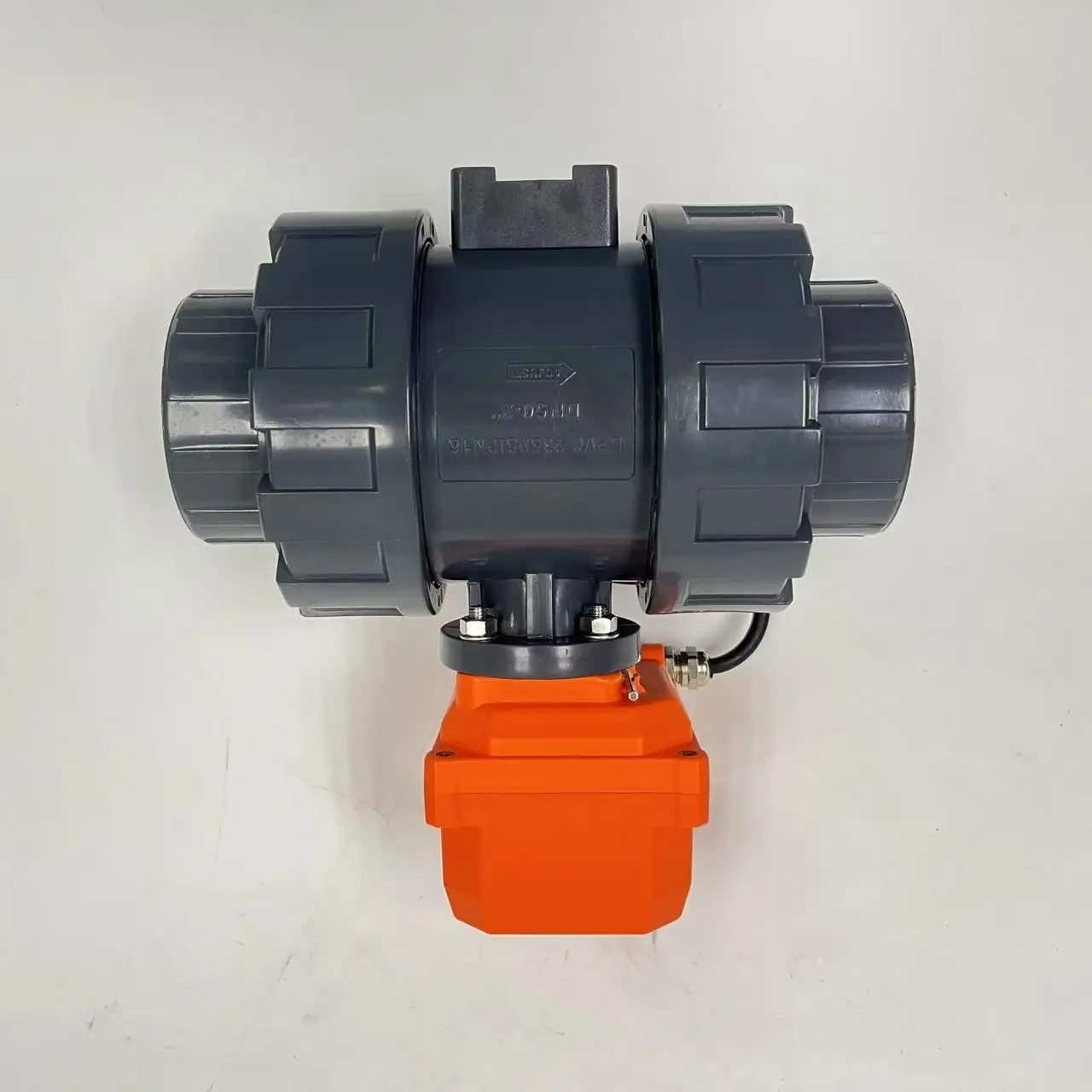 ذكي 4 ~ 20mA UPVC التحكم اليدوي صمام كروي كهربائي درجة حرارة عالية لوسائط زيت الماء والغاز