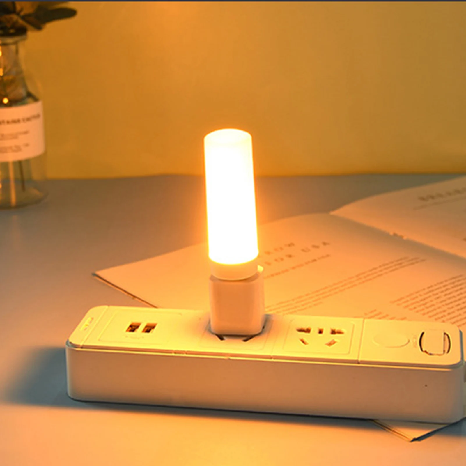 Lámpara LED con efecto de llama, Bombilla parpadeante dinámica de simulación USB, luz nocturna decorativa Interior, decoración de jardín