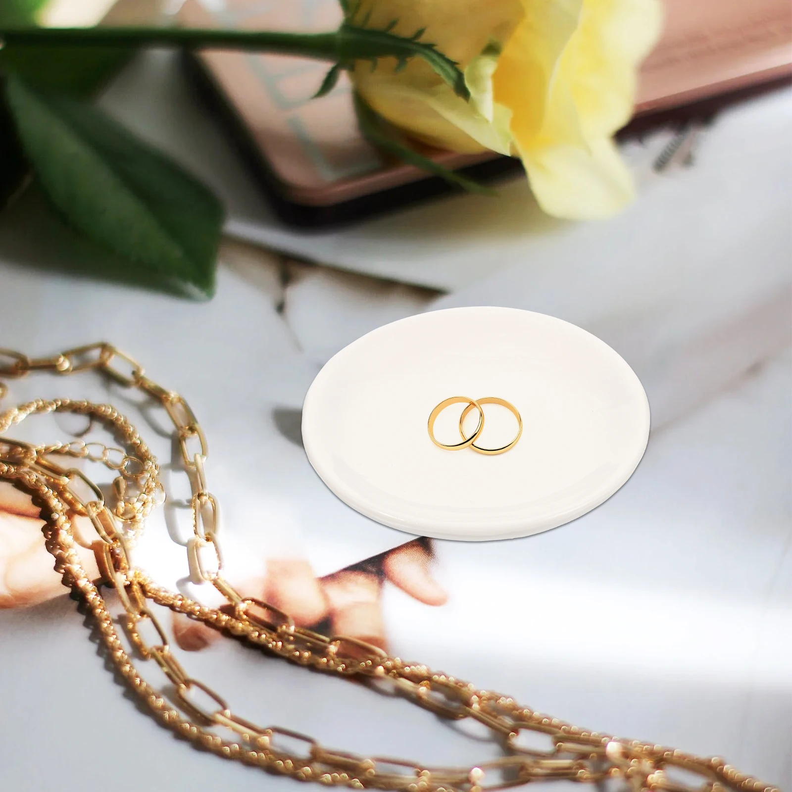 

Ceramic Jewelry Dish Tray Storage Earrings Holder Plate White Smooth Sturdy Easy Clean Jewelry Display Food