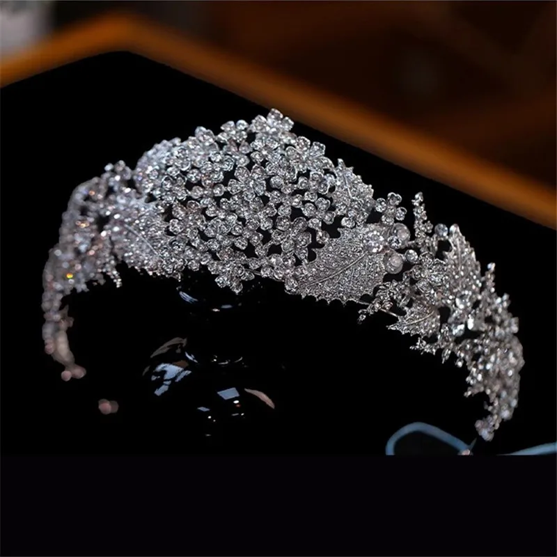 

CC Tiaras and Crowns Wedding Hair Accessories Bridal Dress Engagement Headdress Women 100% Handmade Luxury Crystal Crown AN112