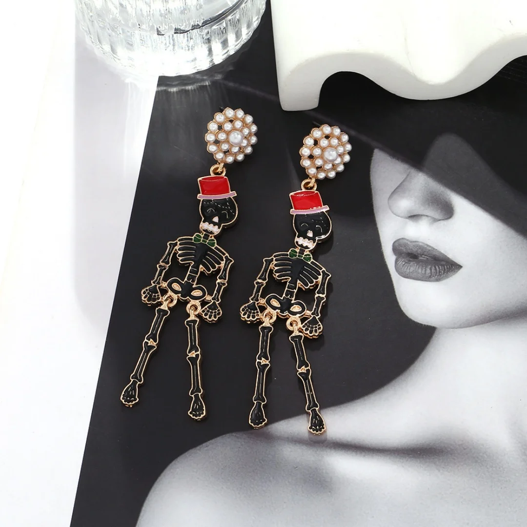

DUTRIEUX Exaggerated Ghost Pendant Earrings Halloween Festival Earring for Woman Girl Party Ear Cuff Ear Decorations Gifts 2025
