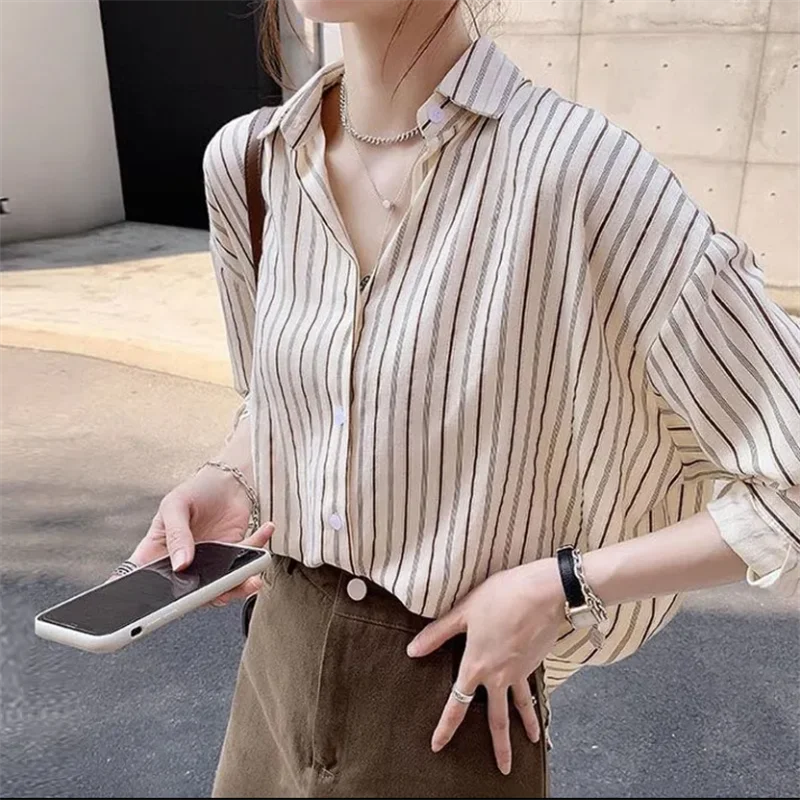 

Fashion Striped Blouses Women Shirts Loose Woman Clothes Shirt Summer Tops Laple Long Sleeve Cardigan Blous Casual Female Shirt