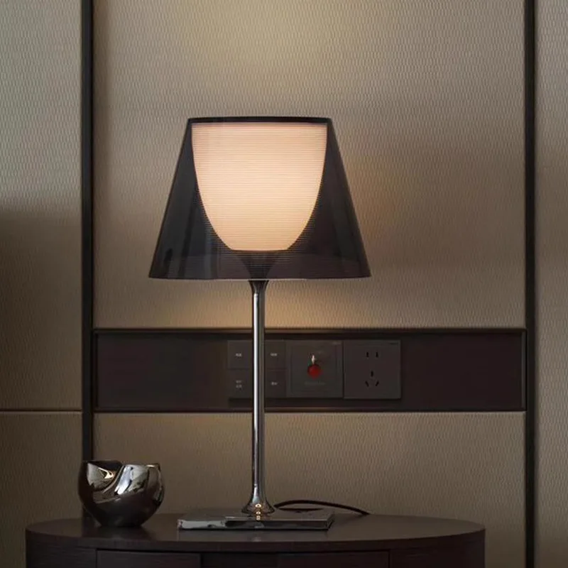 

Italian art home art living room bedroom study creative desk lamp