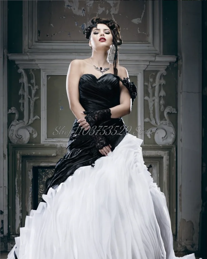 Klassische schwarz weiß viktoria nischen Ballkleid europäischen Hof Stil Vintage Scheide Applikation gestufte plissierte Maskerade Abendkleider