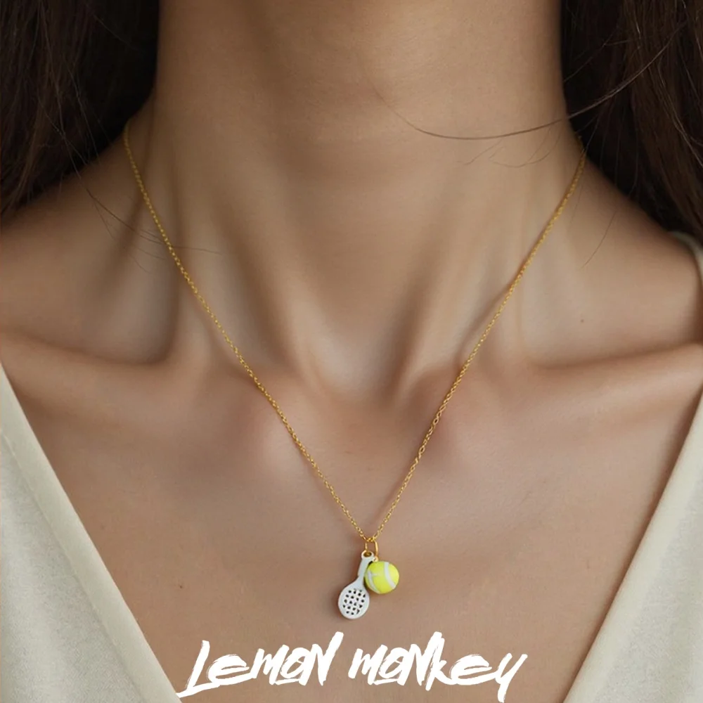 

Stainless Steel Tennis Racket Ball Pendant Necklace, Sports Jewelry for Women, Casual Gift, Gold Plated Chain for Tennis Lovers