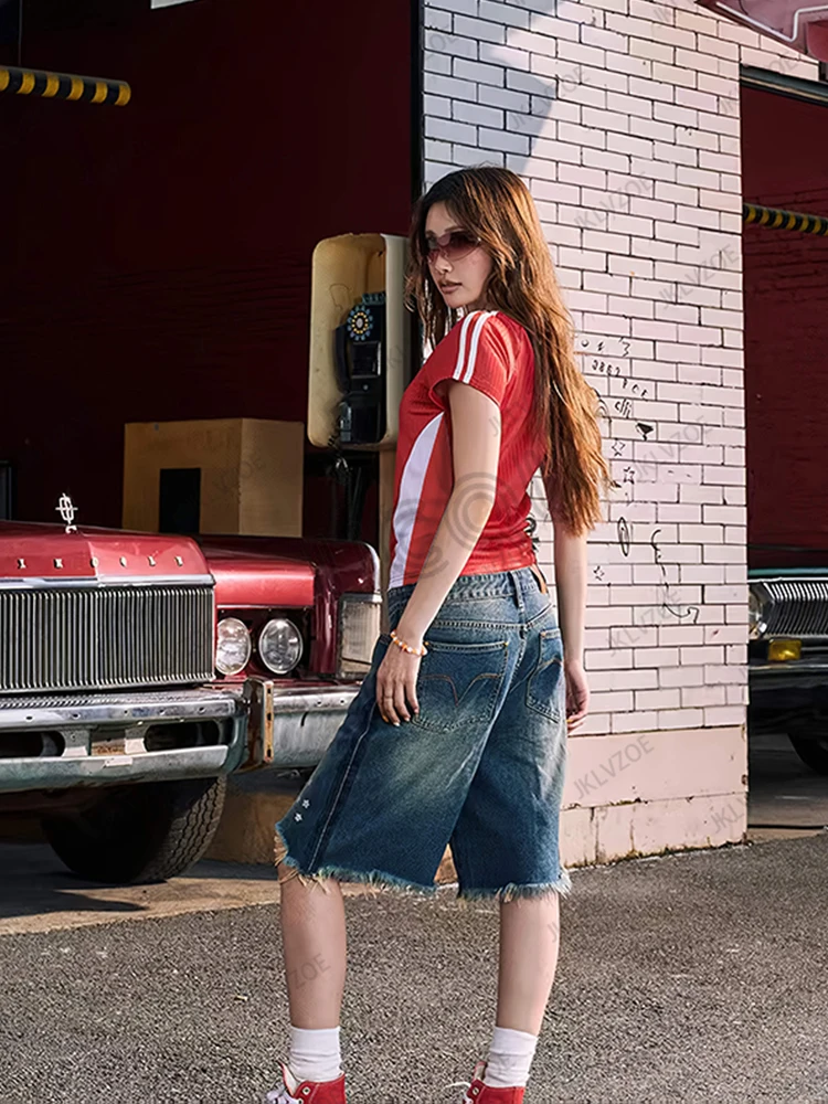 2025 صيف جديد خمر الأحمر رقم 78 طباعة المرأة تي شيرت الخامس الرقبة المرقعة قصيرة الأكمام كرة قدم رياضية جيرسي Y2K القمم المتضخم #2