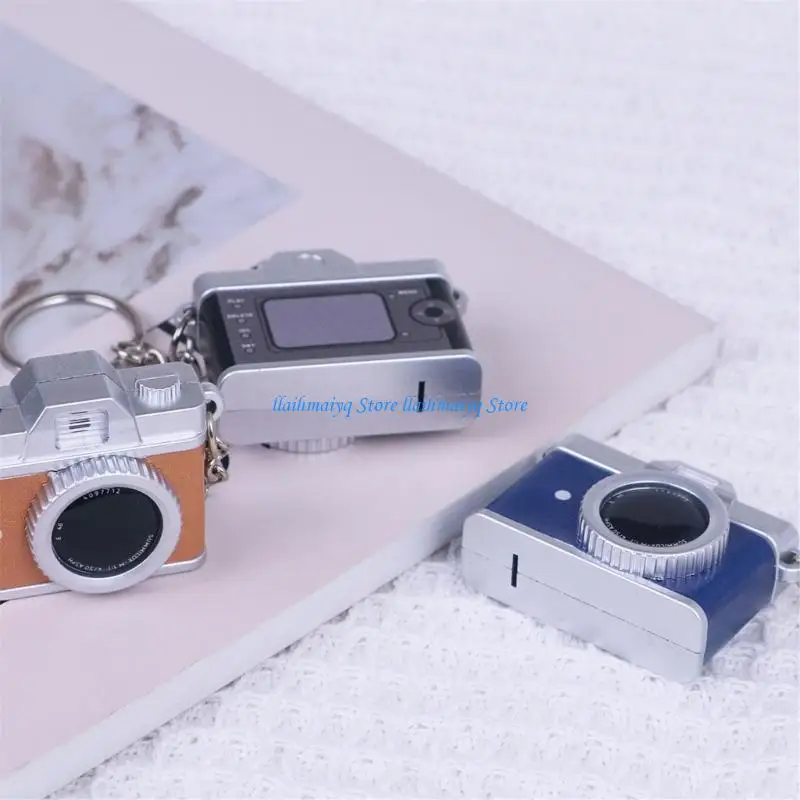 573B Creative Retro Camera KCharm eychain With Interactive Light Sound Compact Design for Keys Backpacks Purses