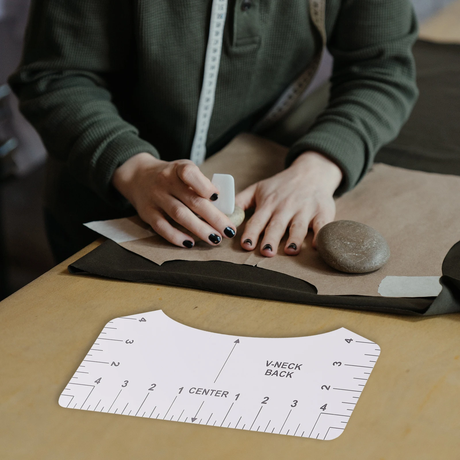 8Pcs Measuring Ruler for T-Shirt Alignment Clear Scale Design Professional Grade Craft Sewing Supply Household Use