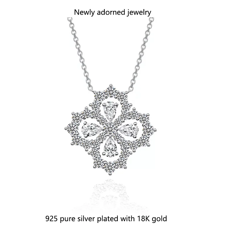 

Cross-border 2025 new design ultra-shiny cubic zirconia four-leaf clover unique design sense necklace trendy flower pendant coll