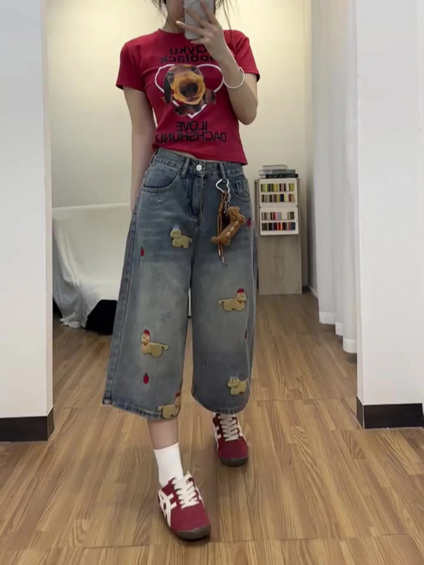 

Dopamine Cartoon Embroidered Wide Leg Jeans Women's Loose Straight Narrow Version Summer New Style High Waist Zipper Closure