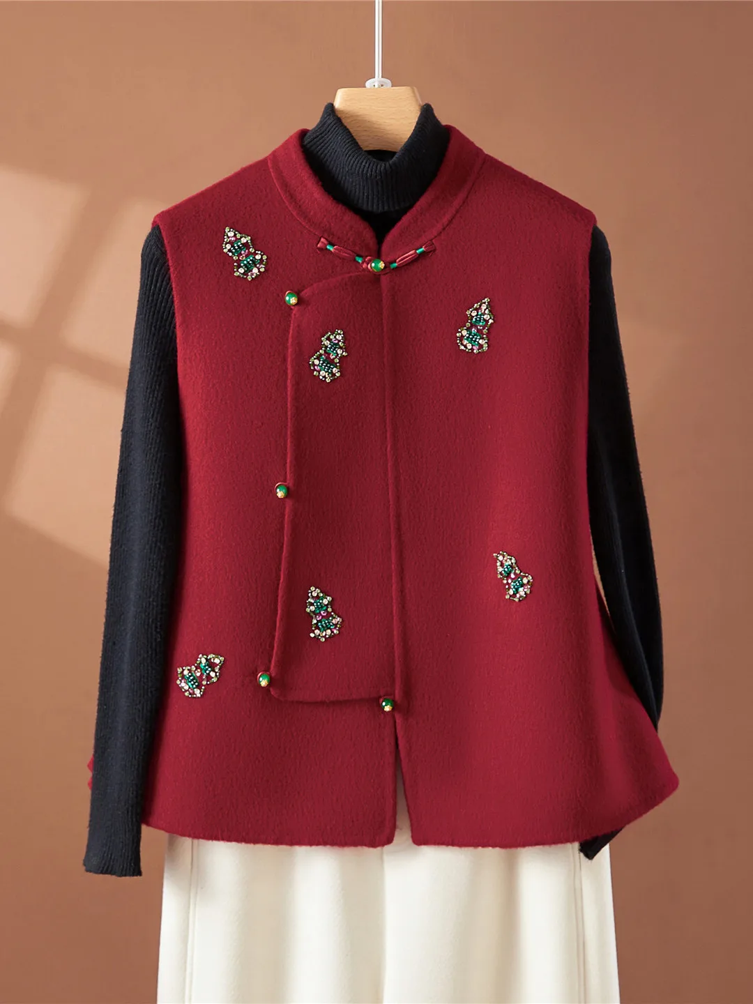 

Красный китайский двусторонний шерстяной жилет для женщин, новая модная верхняя одежда, теплая короткая куртка из кашемира, однотонная