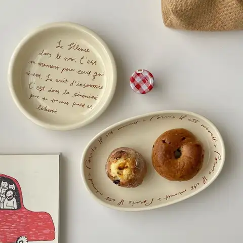 한국 스타일 인스 프렌치 세라믹 식기, 크림 레트로 아침 식사 깊은 생선 접시, 디저트 접시, 타원형 접시 식기