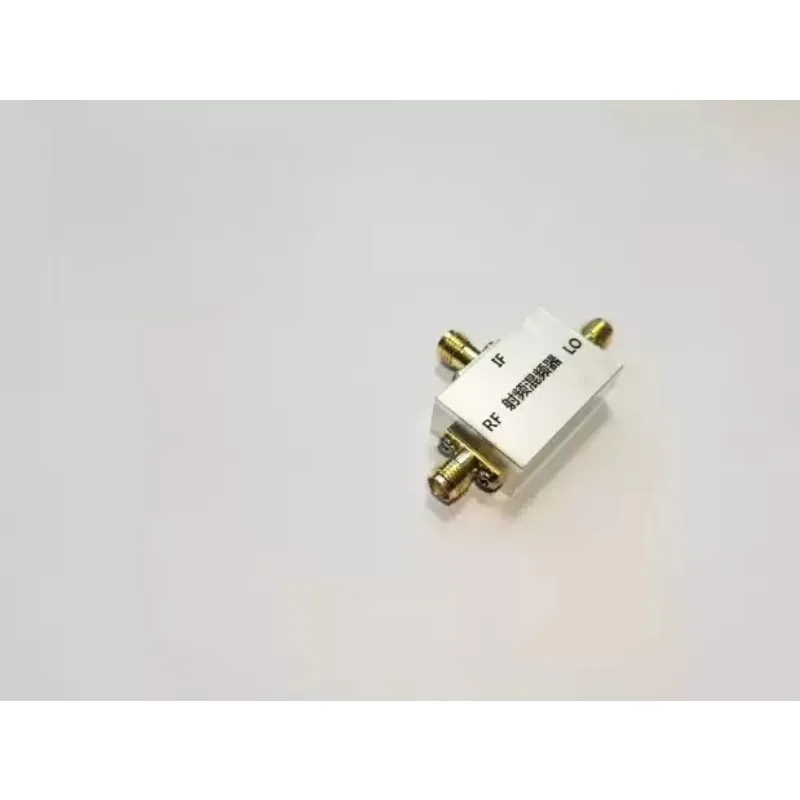 1.7-8GHz Broadband RF Mixer Up Down Converter Microwave Mixing Spectrum Shifting Module