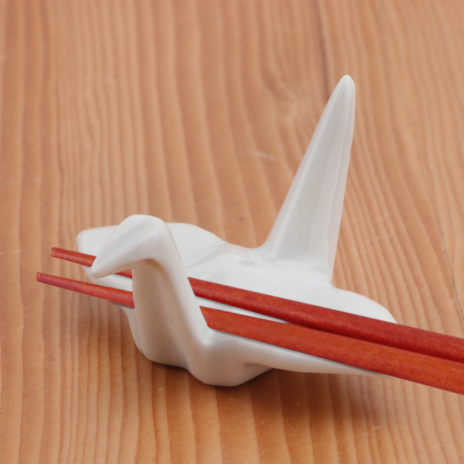 

1Pcs Japanese-Style Ceramics Chopsticks Rack Smooth Sleek Surface Elegant Handmade Thousand Paper Crane Shape for Chopsticks