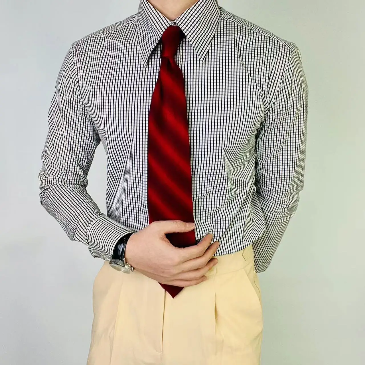 

Black White Plaid Shirt Men Lapel Hidden Button Long Sleeve Dress Shirt Wrinkle Resistant Casual Business Formal Blouse for Men