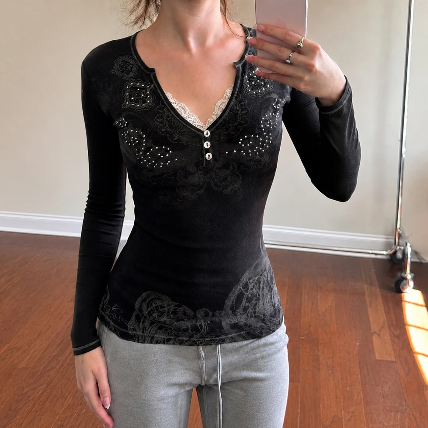 [RUOKE] Y2K Vintage Graphic Top For Women Deep V Neck Lace Button Slim Fit Long Sleeve T-shirt Spring Fall Streetwear Halloween