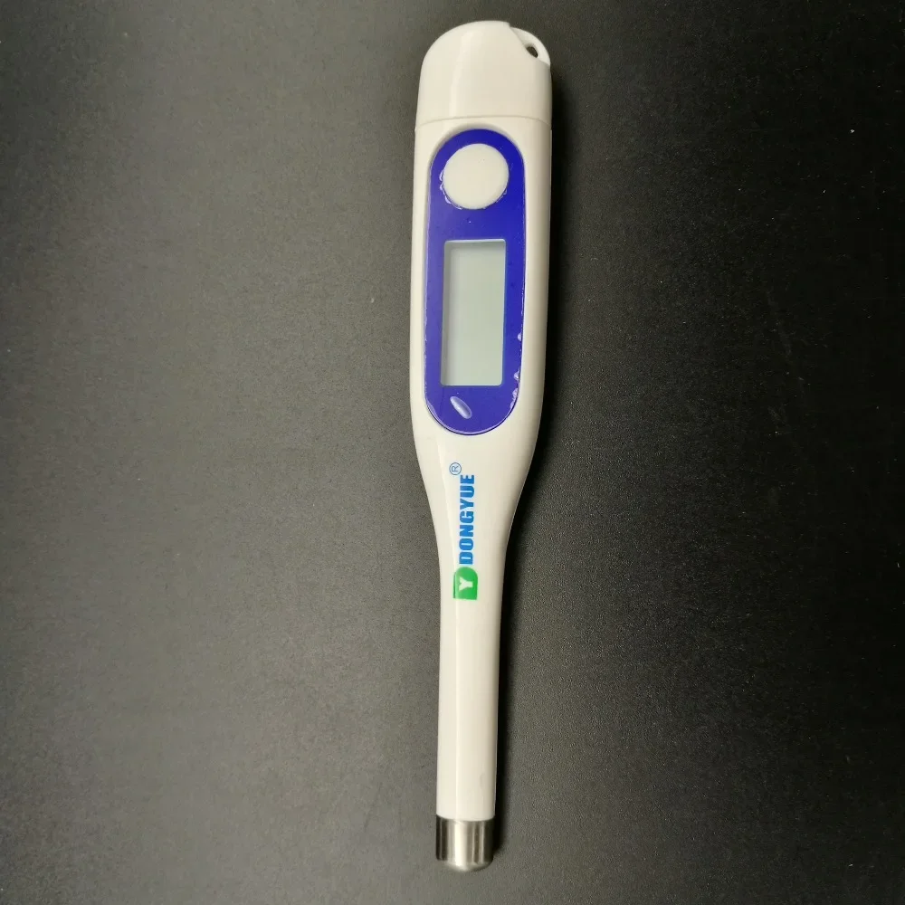 1PCS Dong'e Jiao hard head veterinary electronic temperature meter and a thermometer with 43 degrees