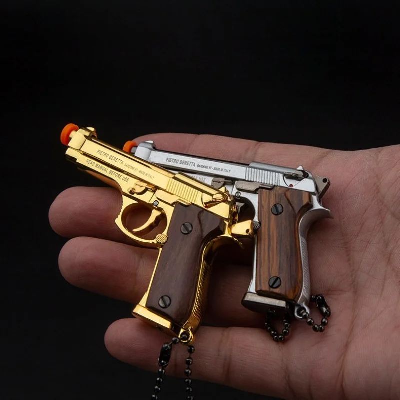 جديد PUBG مقبض من الخشب الصلب مسدس معدني نموذج بندقية 1:3 حجم سبيكة نقش M92F لعبة مجسمة المفاتيح الديكور الحرف التماثيل