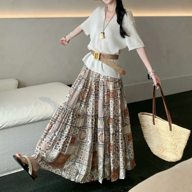 

Set Loose Short-sleeved Knitted Sweater Women's Summer 2026 New Retro Printed Skirt Two-piece Set