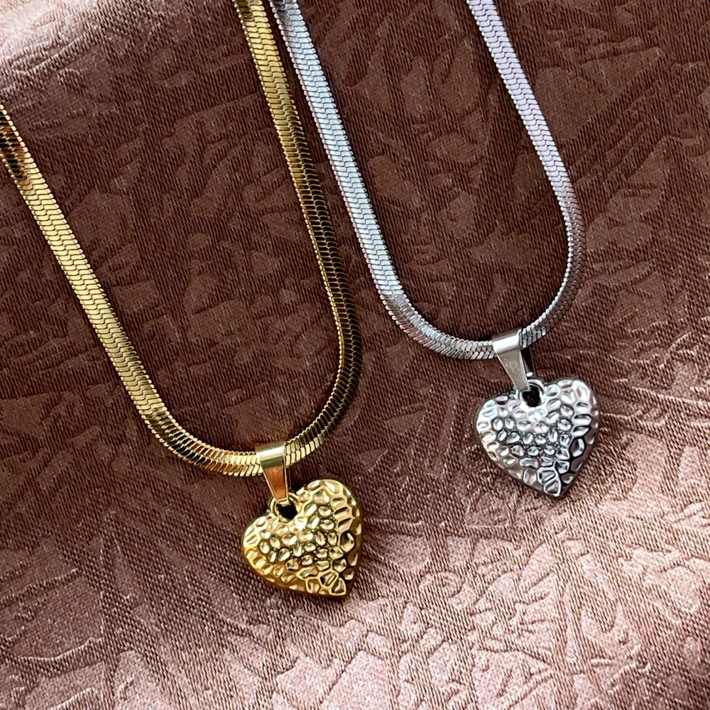 

Классический кулон в форме сердца, ожерелье из нержавеющей стали, корейские модные украшения, сексуальная цепочка на ключицу в форме сердца для девочек для женщин